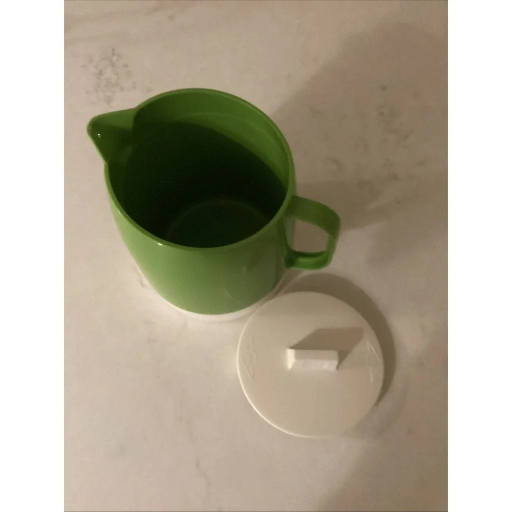 1970's Quikut Double Walled Insulated Green White Pitcher For Hot Or Cold Liquid